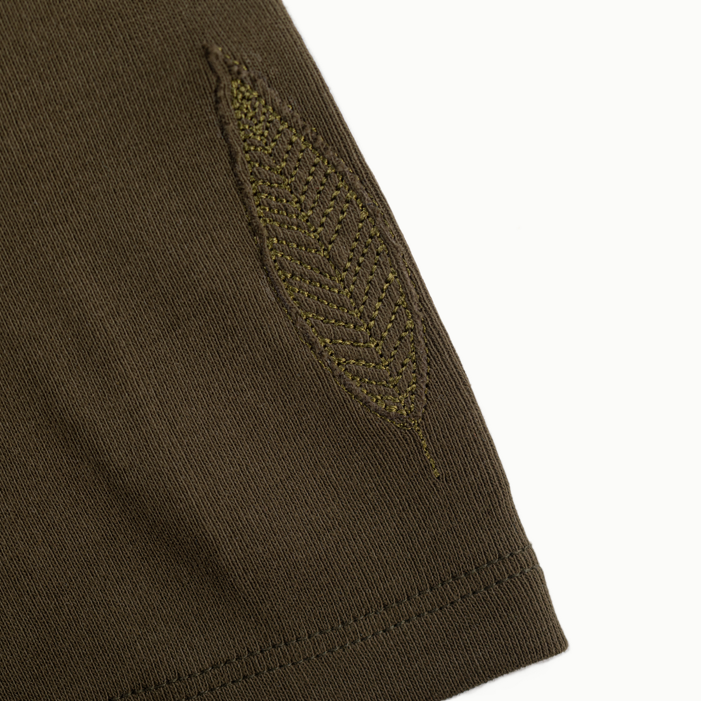 Willow Tee in Ripe Olive