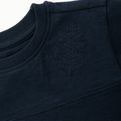 Oak Tee in Naval