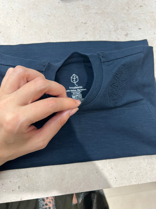 Organic Cotton Oak Tee in Naval