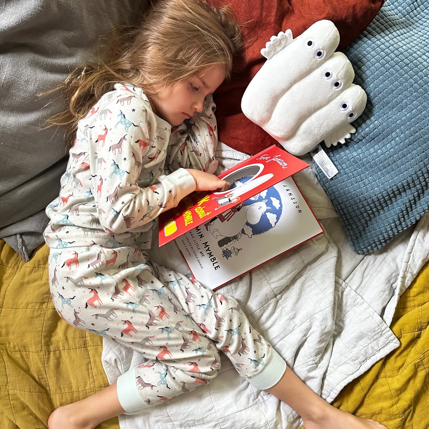 Organic Cotton Long-Sleeve Pajamas | Unicorn