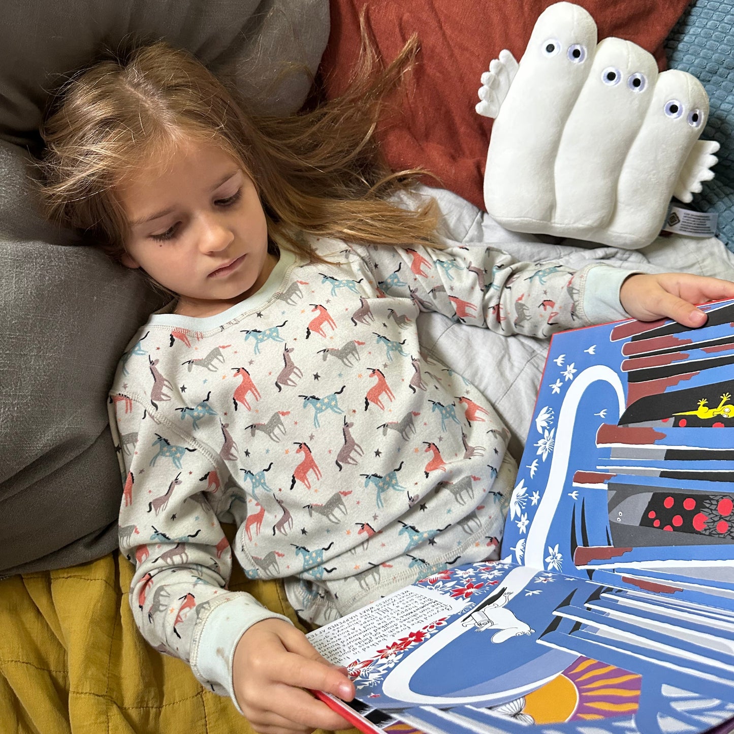 Organic Cotton Long-Sleeve Pajamas | Unicorn