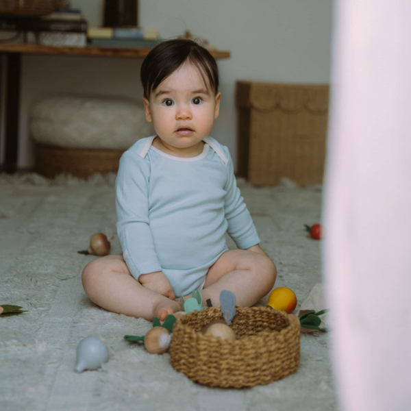 Long-sleeved bodysuits